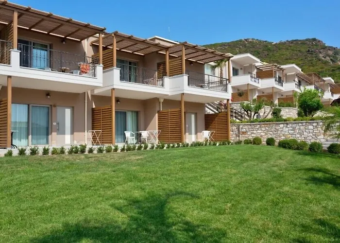Thassos Grand Resort Alikí