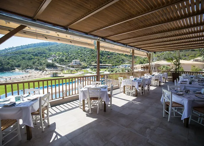 Thassos Grand Resort Alikí